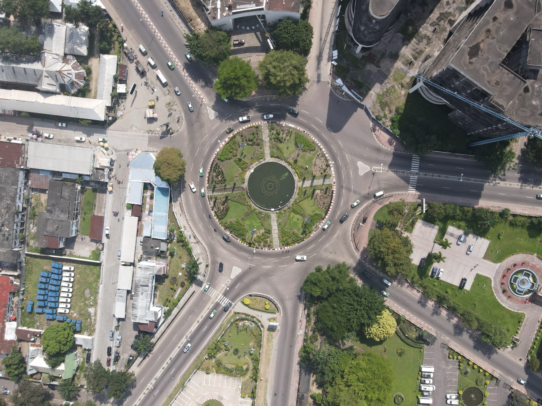Prise de vue aérienne — cœur urbain de Brazzaville